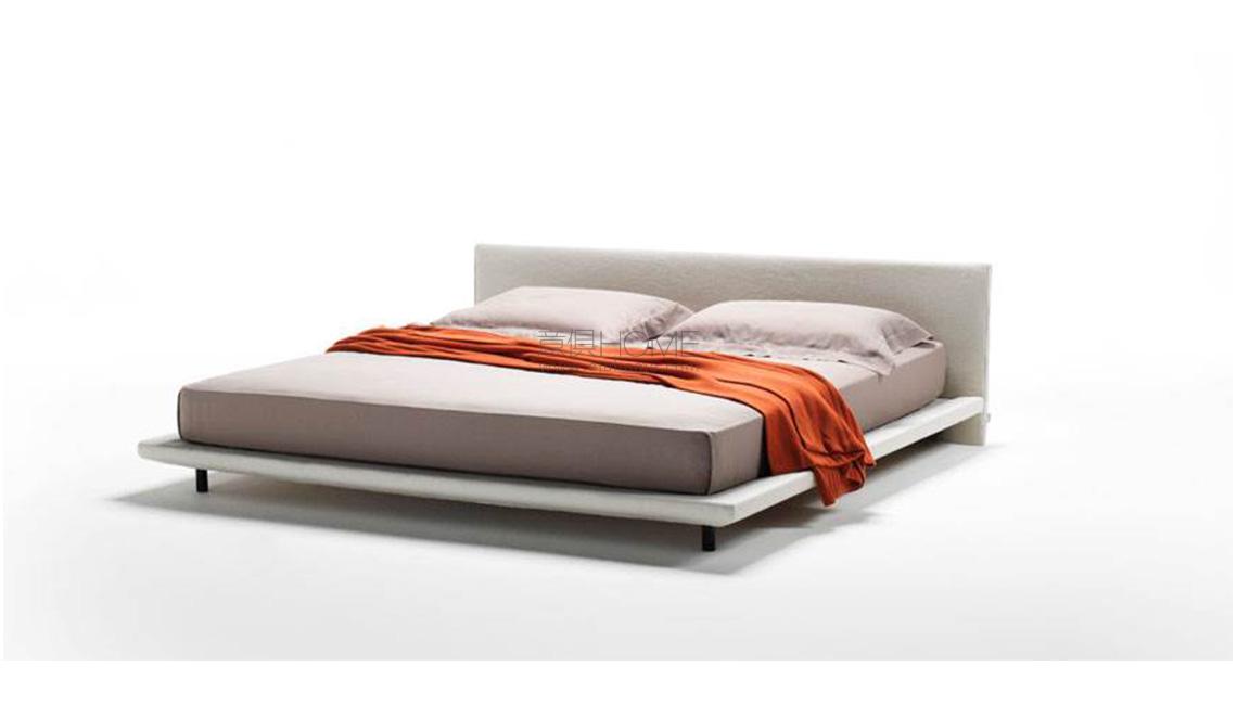 Chemise Bed雙人床