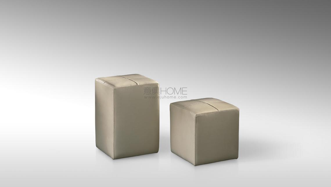Kubus Ottoman 凳子