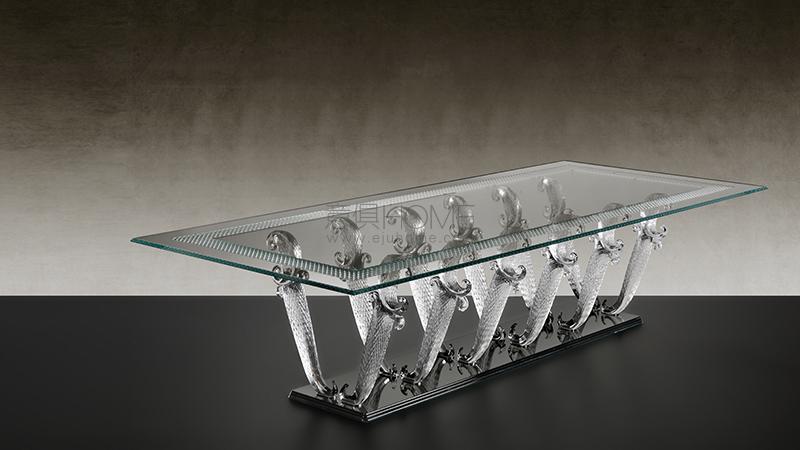 Casanova 72 Special 餐桌