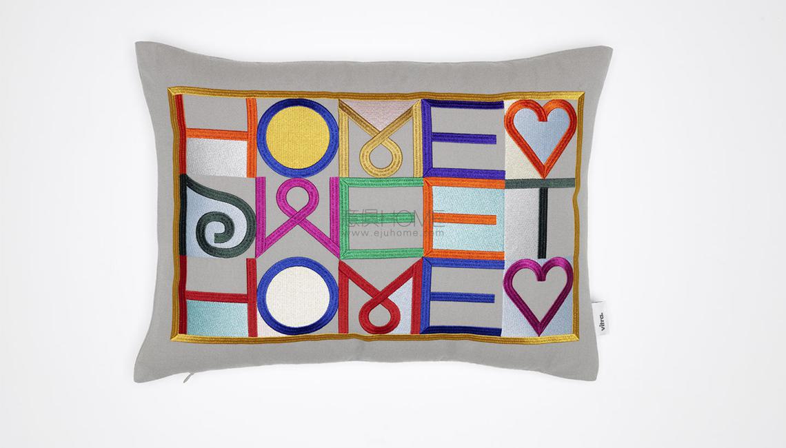 VITRAEmbroidered Pillows 抱枕