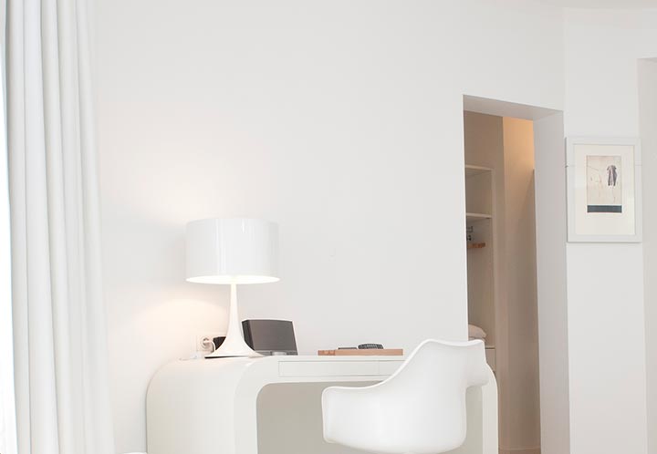 Spun Light Table 1 臺(tái)燈