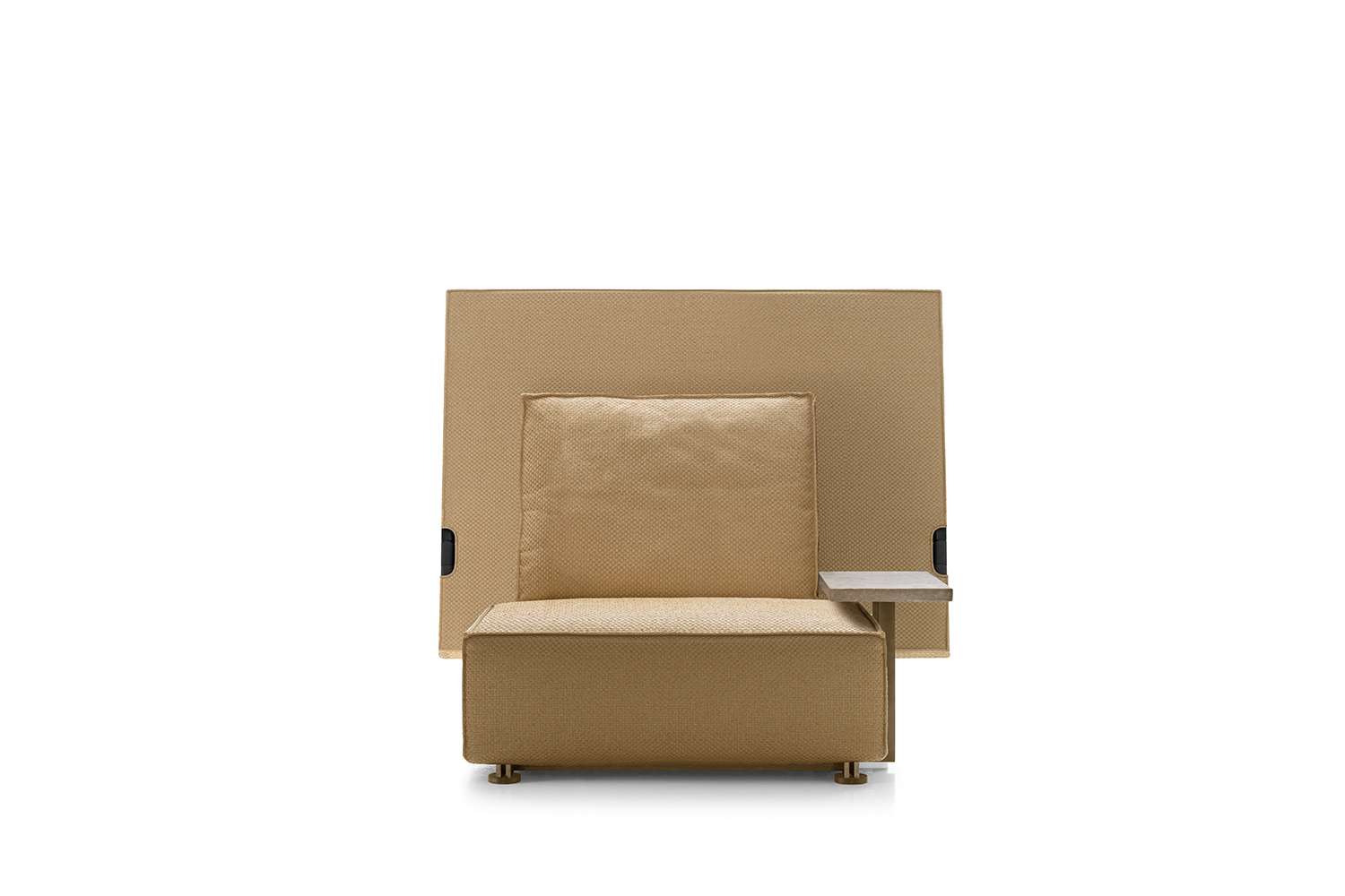 Oh, it rains!戶外椅子