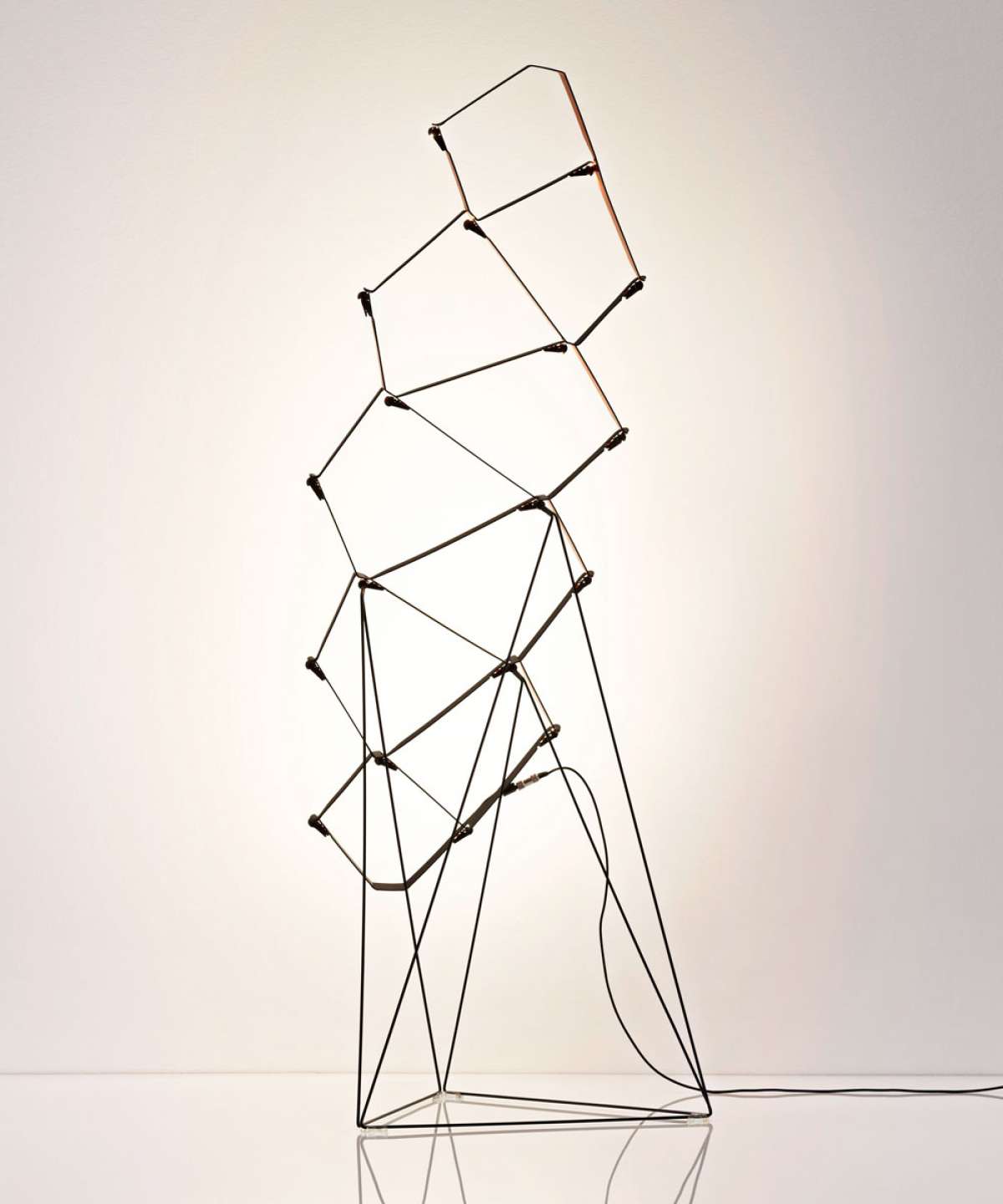 Nothing 落地?zé)?>
						<div   id=