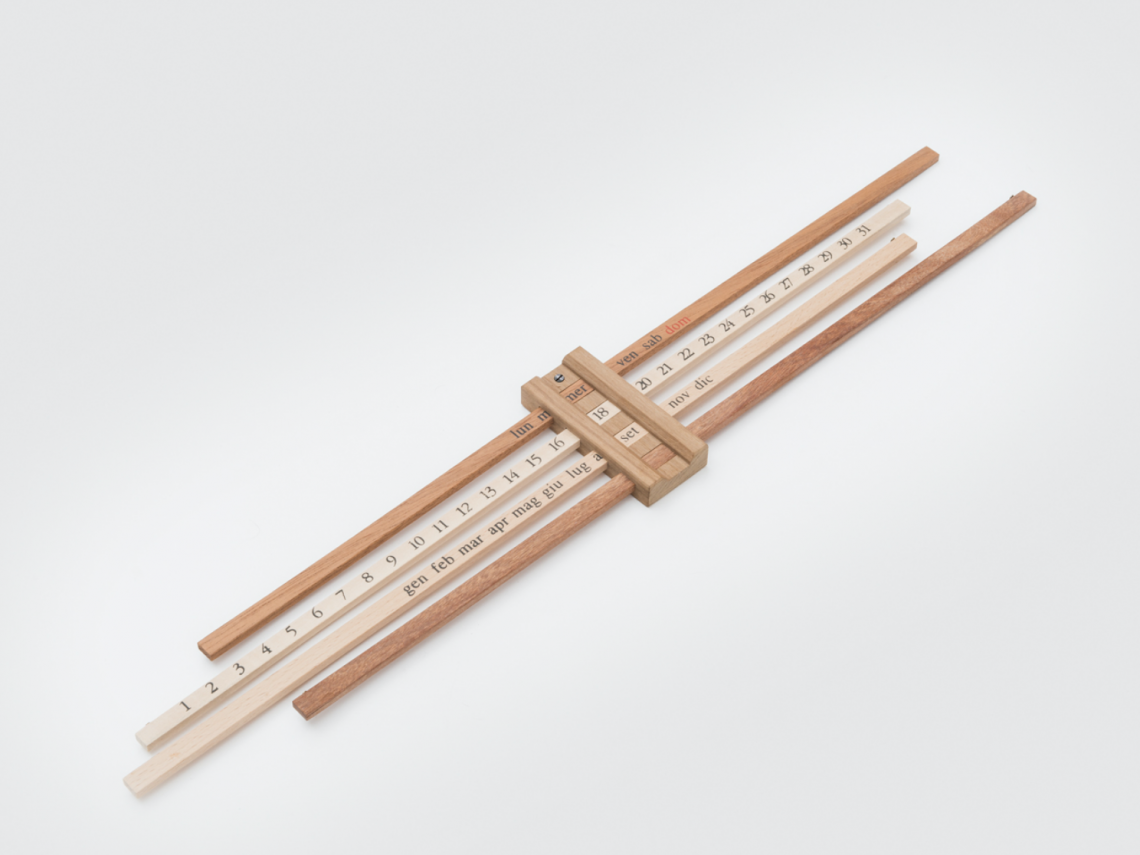 DANESEMILANOCalendario Bilancia 日歷