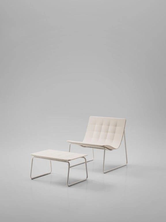 SERRALUNGADOLCEVITA POUFF矮凳