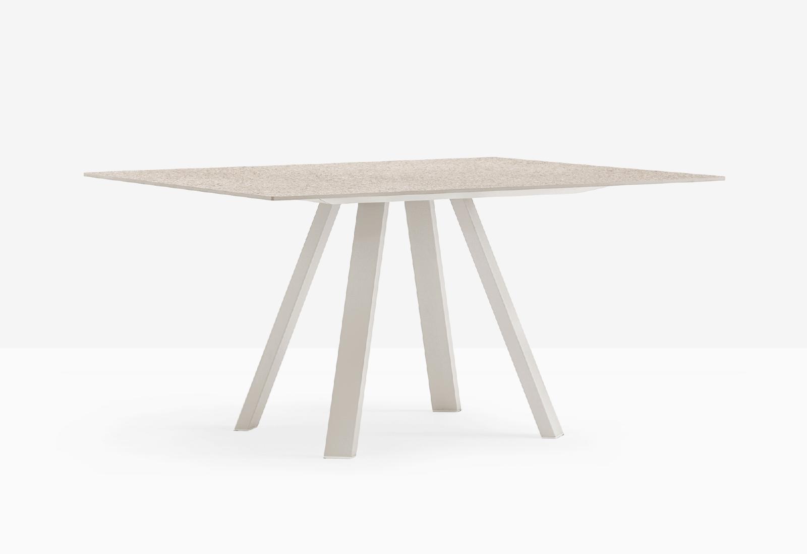 arki-table ark139x139 outdoor戶外餐桌