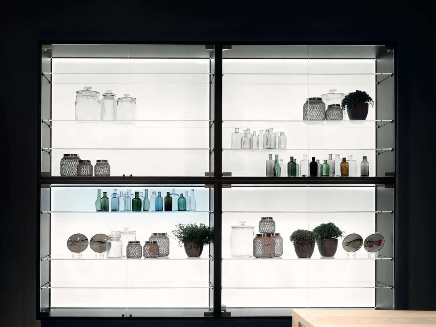 ROSSANAPENSILE MULTIMATERICO櫥柜