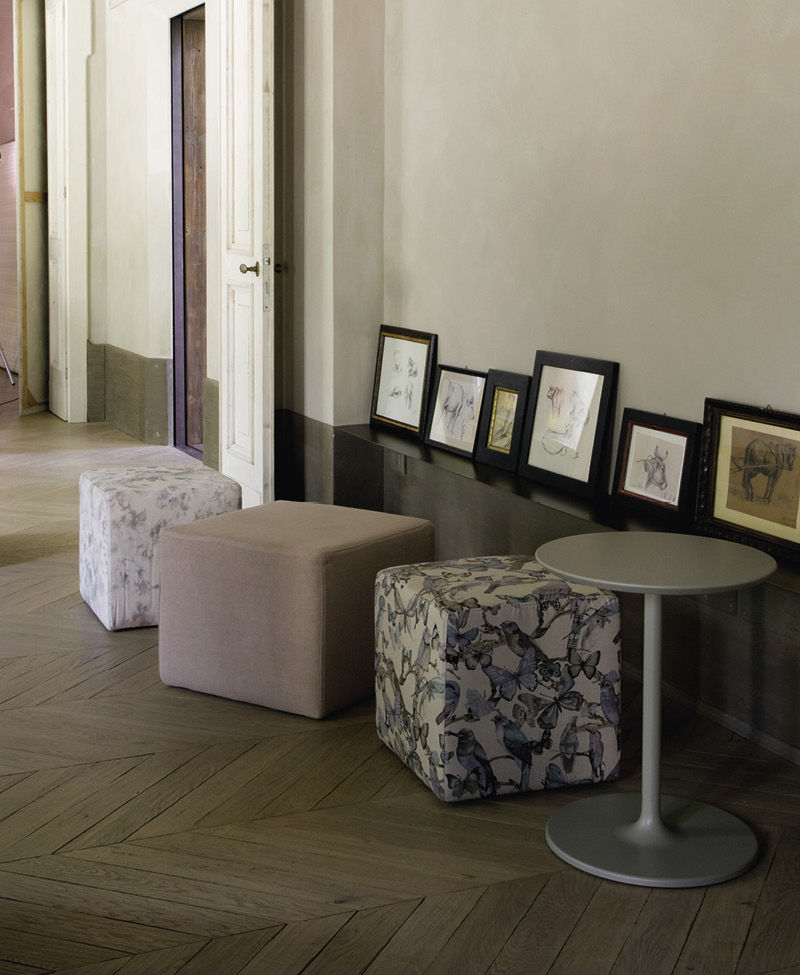 TWILSpouf quadrati腳蹬