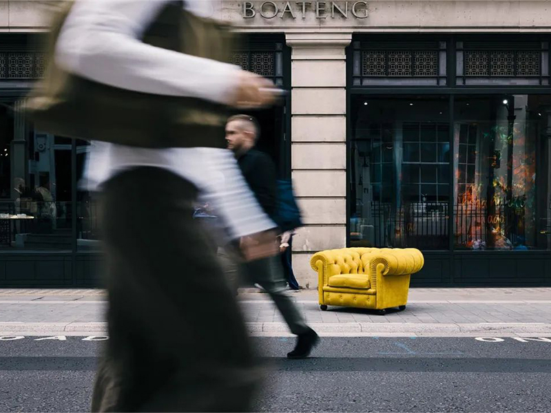 看到它，我似乎穿越到了繁花中的“名利場(chǎng)”